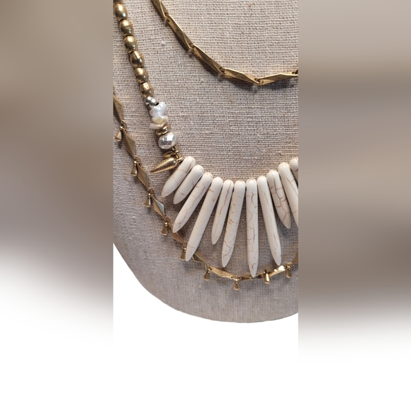 Stella & Dot Zuni Layered Necklace - Picture 7 of 10